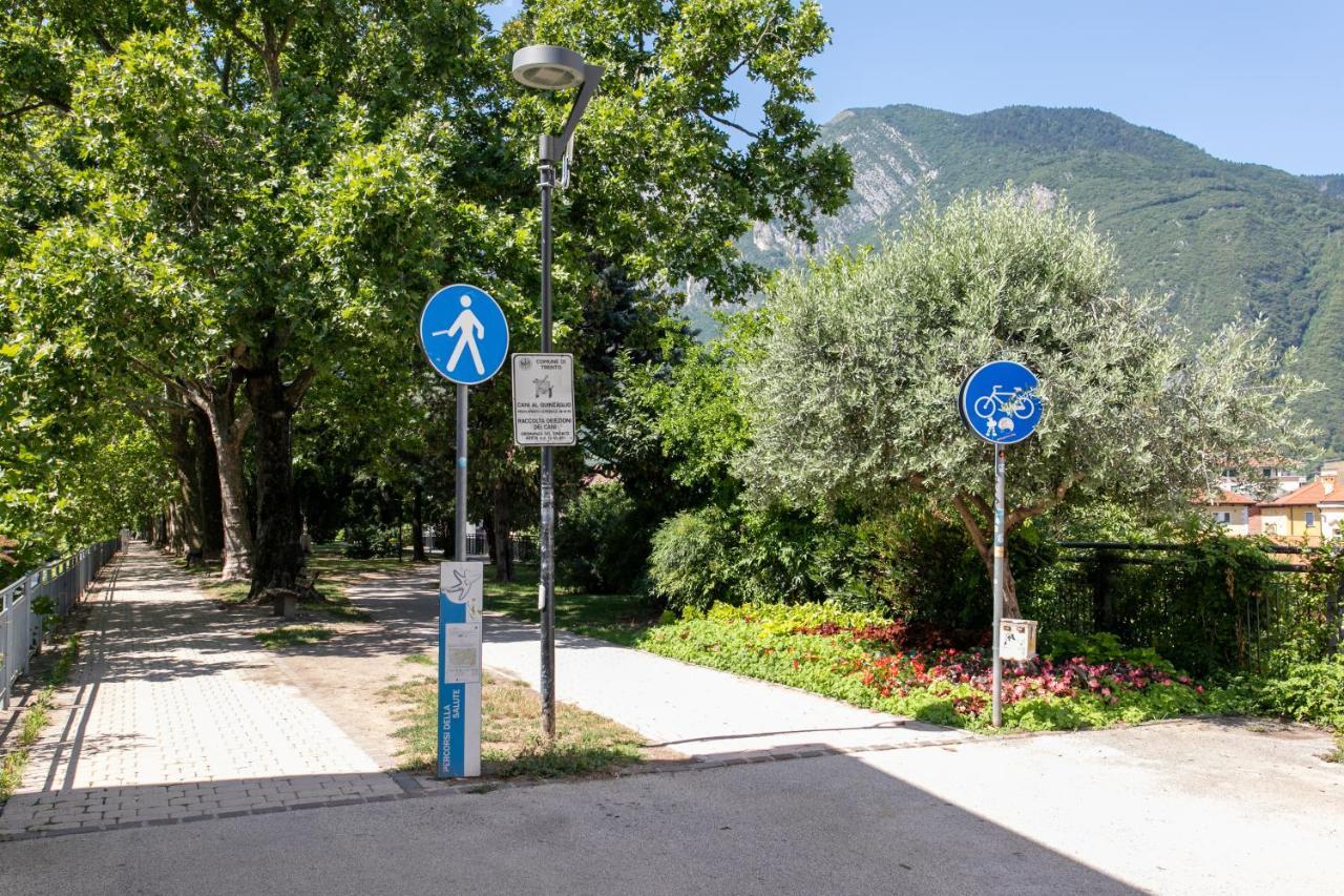 Appartamento Al Ponte Adiacente Al Parco, Vicino All'Ospedale E Centro Trient Exterior foto